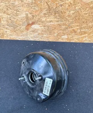BMW X4 F26 Brake booster 6871456