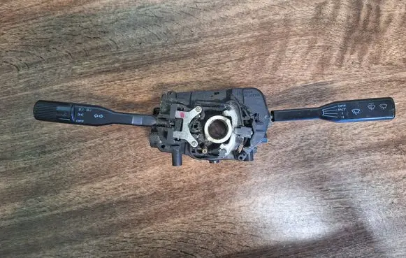 Mazda 626 Wiper turn signal indicator stalk/switch 177698