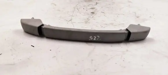BMW 3 E46 Front interior roof grab handle 8231321