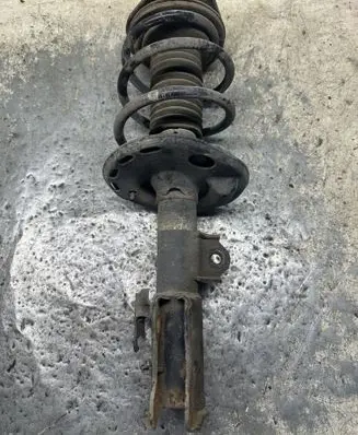 Toyota Auris 150 Front shock absorber with coil spring