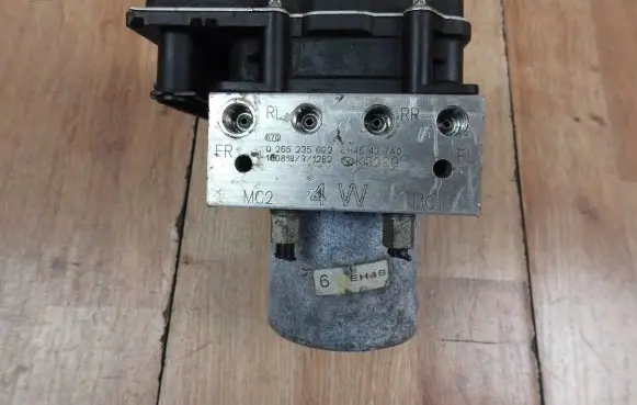 Mazda CX-7 ABS Pump EH46437A0 0265251512