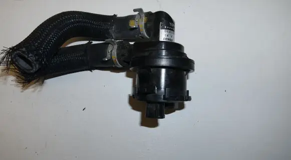 Lexus RX 450H Electric auxiliary coolant/water pump 0641001301