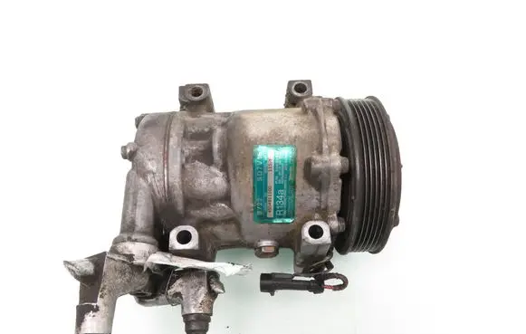 Alfa Romeo 147 Air conditioning (A/C) compressor (pump) 1157F