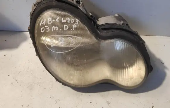 Mercedes-Benz C W203 Headlight/headlamp 0301166602