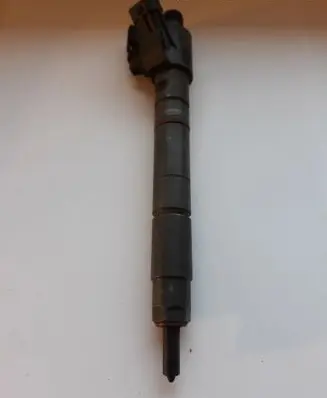 Volvo XC60 Fuel injector 31272690 0445116016