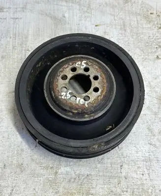 Audi A6 S6 C5 4B Crankshaft pulley 059105251m