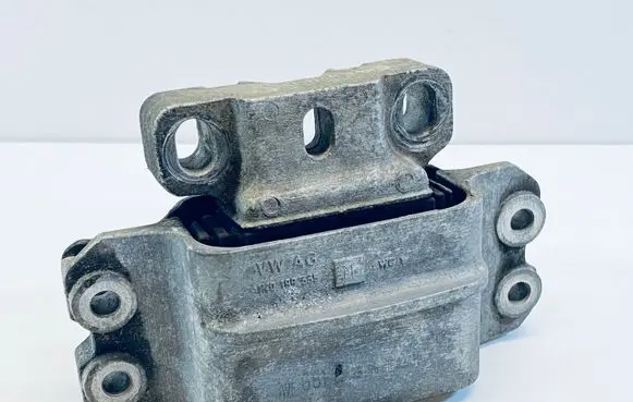 Volkswagen Golf Plus Gearbox mount 1K0199555M