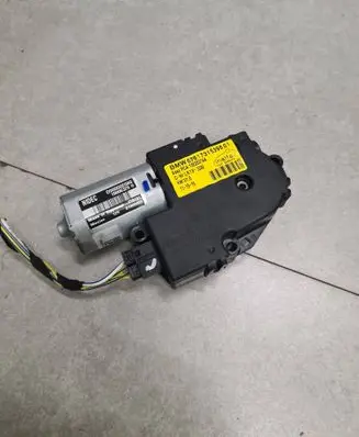 BMW X5 F15 Sunroof motor/actuator 7316396 10025374A 0000002080