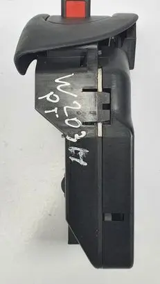 Mercedes-Benz C W203 Seat back rest lock catch A2039200672