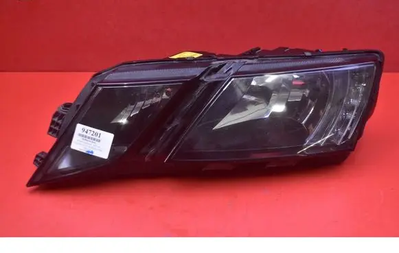 Skoda Octavia Mk3 (5E) Headlight/headlamp 5E1941015C