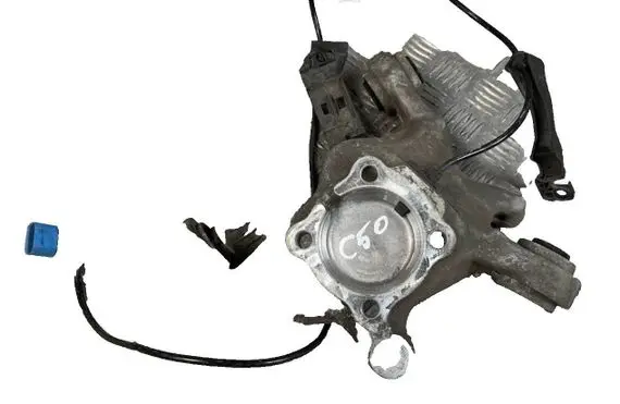 Mercedes-Benz CLA C117 X117 W117 Rear wheel hub A2460306 A2465400417