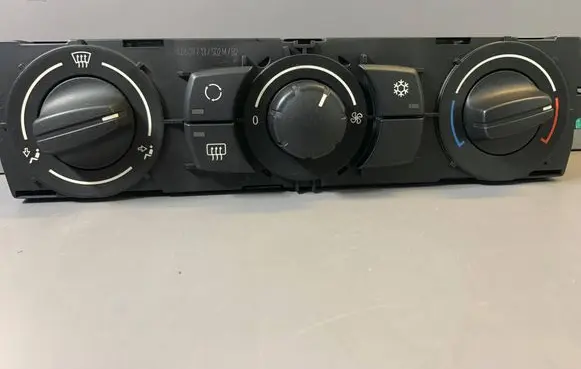 BMW 1 E81 E87 Climate control unit 9190922 A2C53323561 64119190922