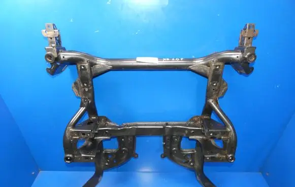 Jaguar XE Front subframe GX735C145AC