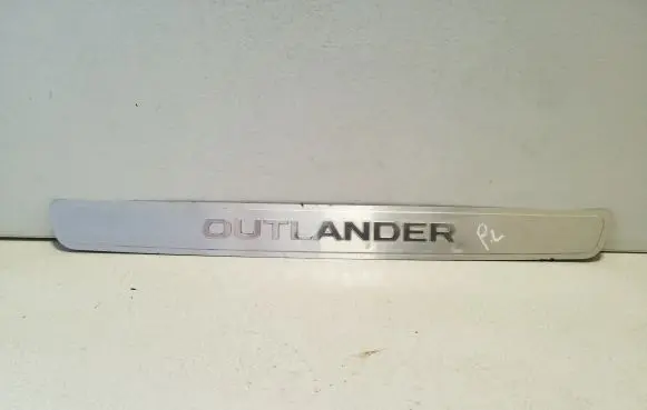 Mitsubishi Outlander Front sill trim cover