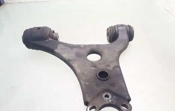 Mercedes-Benz B W245 Front lower control arm/wishbone
