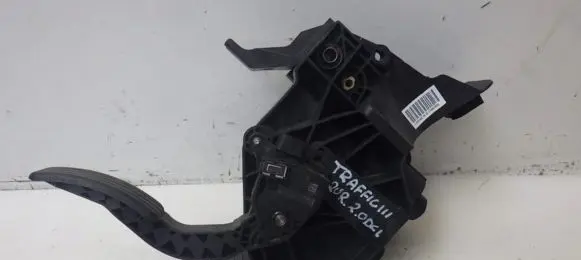 Opel Vivaro Brake pedal