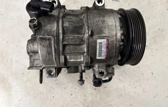 Dodge Challenger Air conditioning (A/C) compressor (pump) 68160395AF P68160395AF 7SBH17C