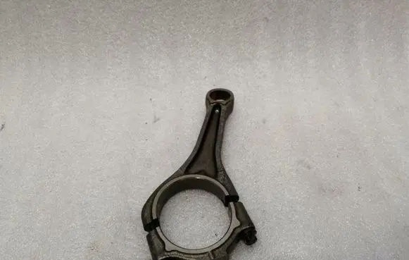 BMW 7 F01 F02 F03 F04 Connecting rod/conrod 11247559458