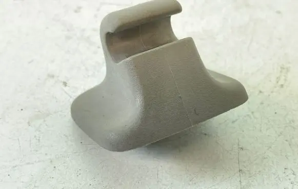 Sun visor clip/hook/bracket