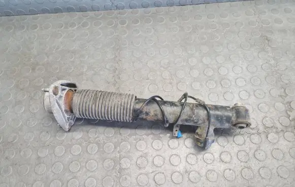 BMW X5 F15 Rear shock absorber/damper 6875090
