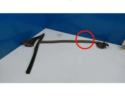 Audi Q8 Rubber seal front door window/glass 4M8837479F
