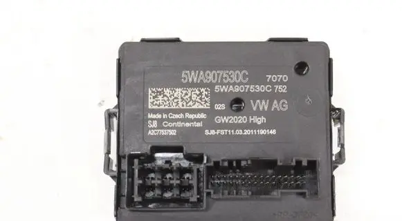Volkswagen Golf VIII Other control units/modules 5WA907530C