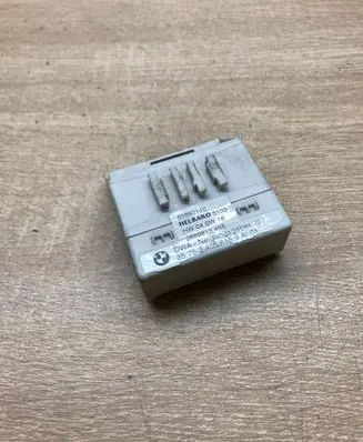 BMW X3 E83 Alarm relay 3405815 55892110