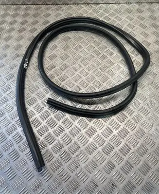BMW X1 E84 Front door rubber seal 