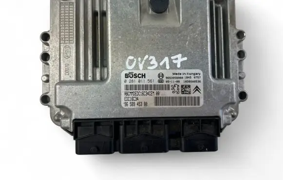 Citroen C5 Engine control unit/module ECU 9658945380 0281011561