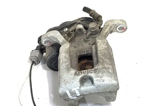 Lexus NX Rear brake caliper 4631033010