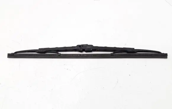 Volkswagen PASSAT B5 Rear wiper blade 