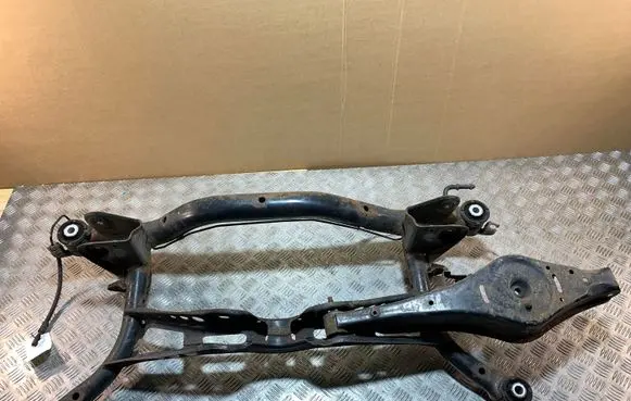 Volkswagen PASSAT CC Rear subframe 
