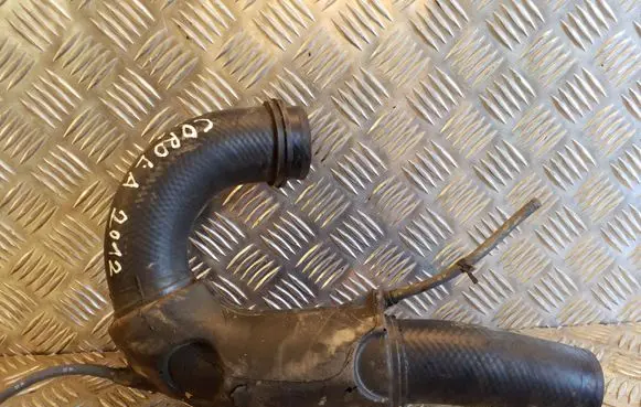 Toyota Corolla E140 E150 Intercooler hose/pipe