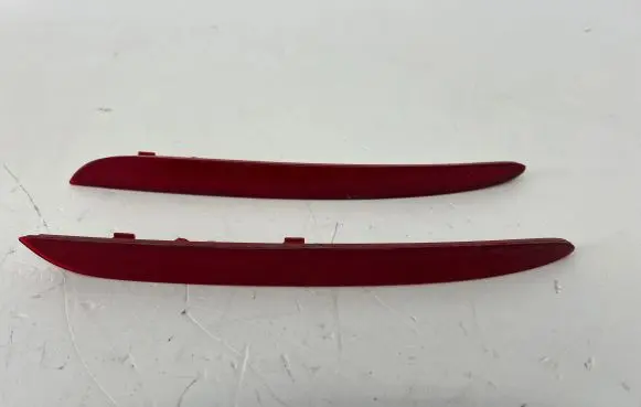 Rear tail light reflector