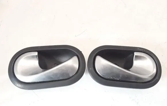 Renault Megane II Front door interior handle 8200028486 8200028487 5005400006
