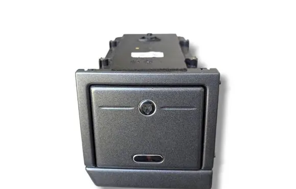 Jaguar S-Type Glove box central console XR83-54115A00