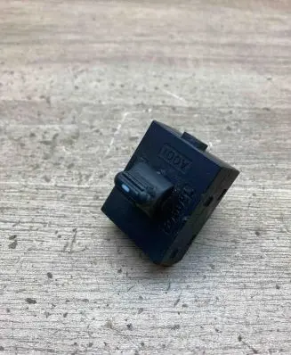 Jeep Grand Cherokee (WJ) Electric window control switch 56042057