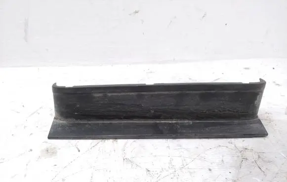 Volkswagen Caddy Rear/tail light trim molding 2K0945096F 2K5945096K 2K5945096J