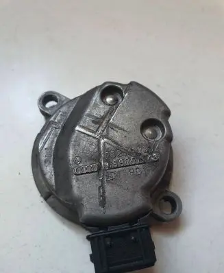 Audi A4 S4 B5 8D Camshaft position sensor 1235102062 6138