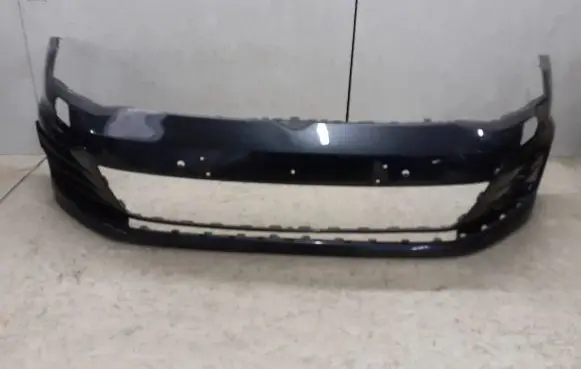 Volkswagen Golf VII Front bumper