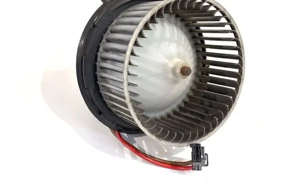 Mercedes-Benz E W212 Heater fan/blower V7771001