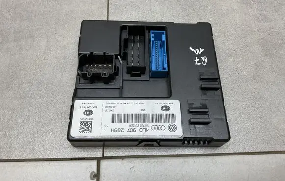 Audi Q7 4L Comfort/convenience module 4L0907289H