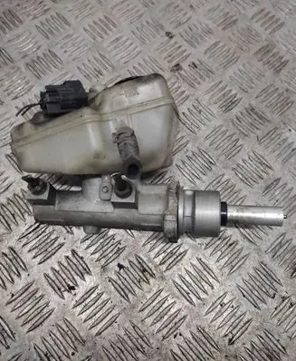 Ford Mondeo Mk III Master brake cylinder