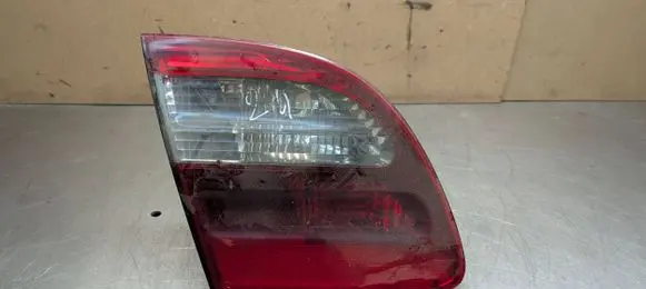 Mercedes-Benz E W211 Tailgate rear/tail lights A2118201364 37914 379503