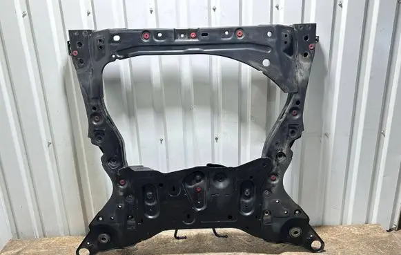 Volvo V90 Cross Country Front subframe 32246365 28997