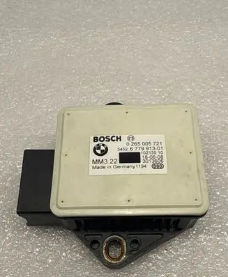 BMW X6 E71 ESP acceleration yaw rate sensor 6779913 0265005721