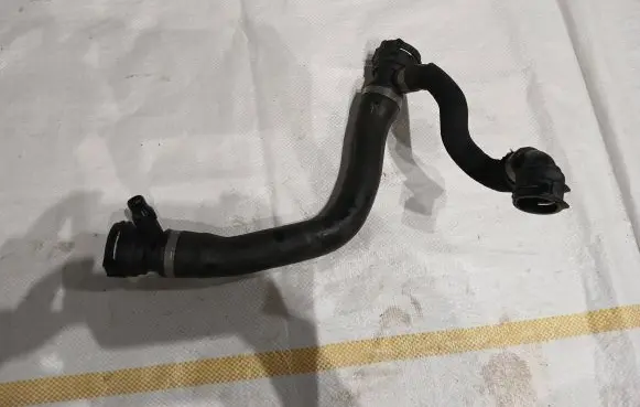 BMW X5 F15 Engine coolant pipe/hose 7644094 16269713