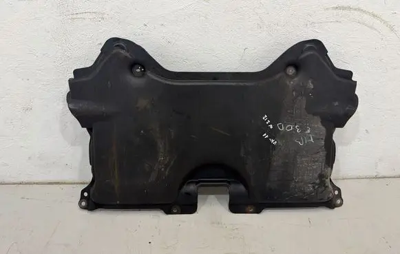 Mercedes-Benz E W212 Engine splash shield/under tray A2045203223 A2045202823 A2045202623