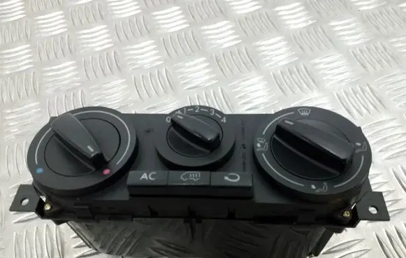 Volkswagen Sharan Climate control unit 7M3907049