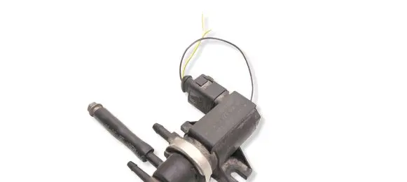 Volkswagen Transporter - Caravelle T5 Turbo solenoid valve 1J0906627C